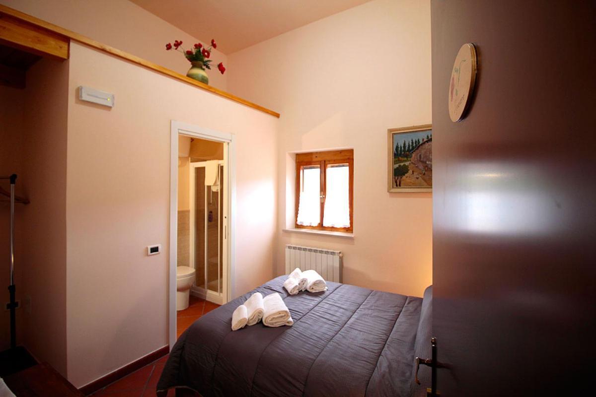 Bed and Breakfast Casale la Torretta Norcia Esterno foto